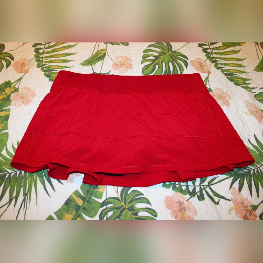Red Lululemon Pace Rival Skirt Size 12 Reg.
